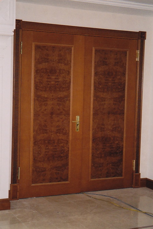 Tür Botschaft Katar