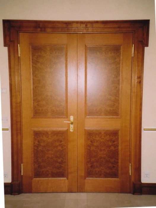 Tür Botschaft Katar