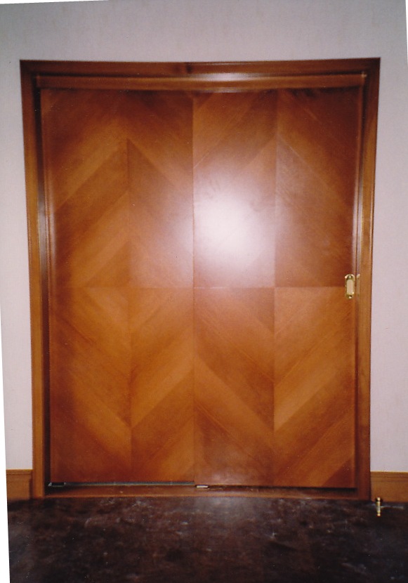 Tür Botschaft Katar